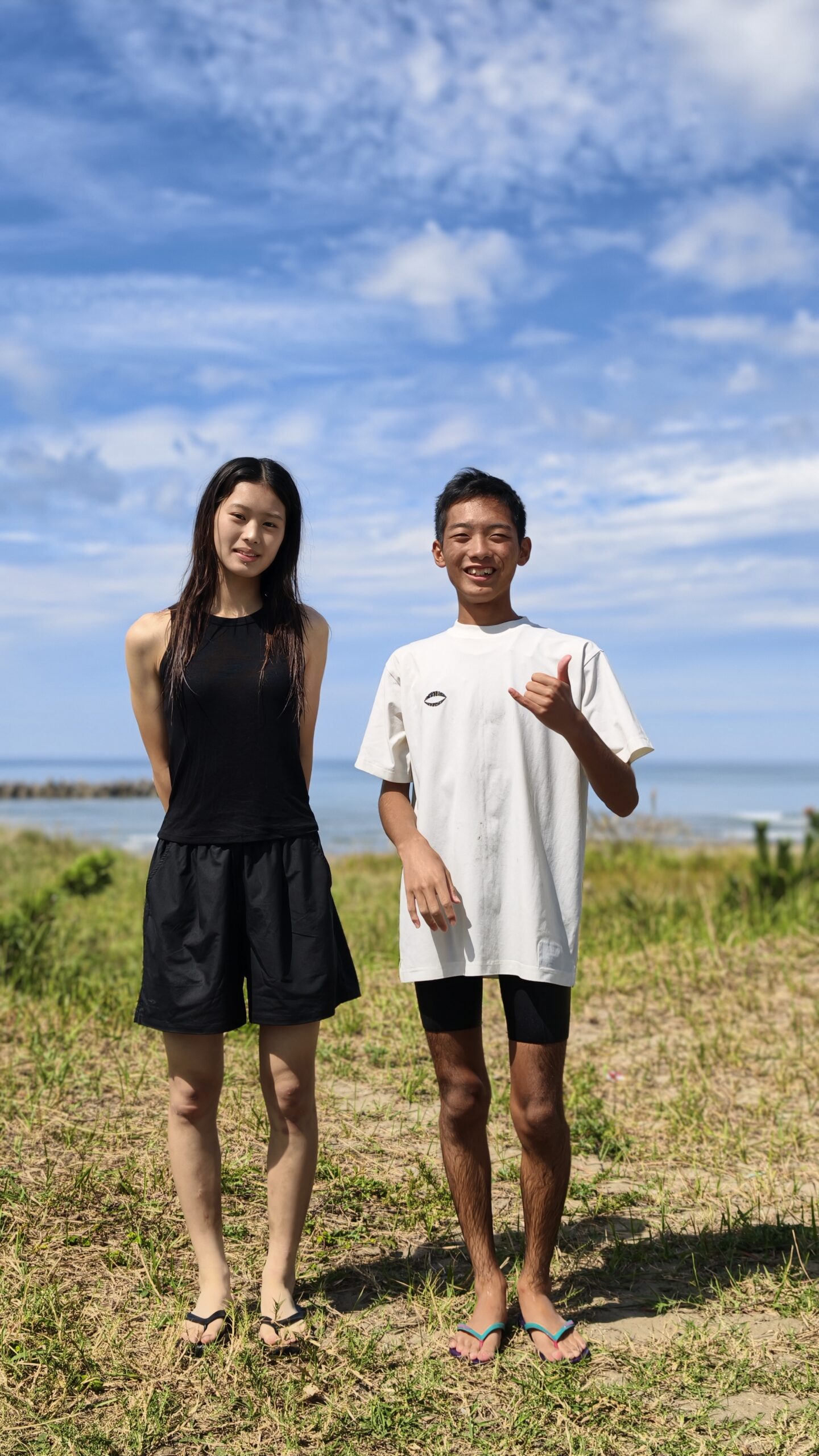 「サーフィンしてる友だちの影響で海へ」未経験の10代女性が初日で見事ロングライド
